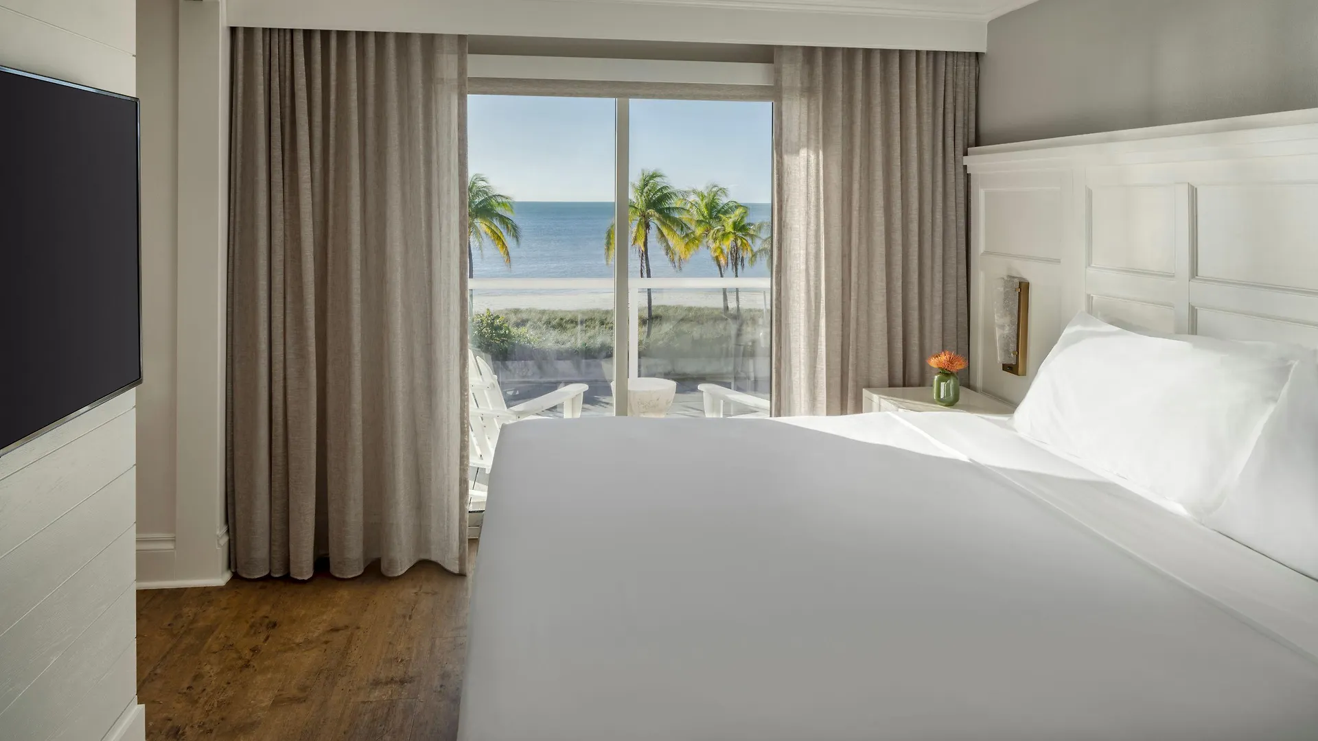 Margaritaville House Hotel