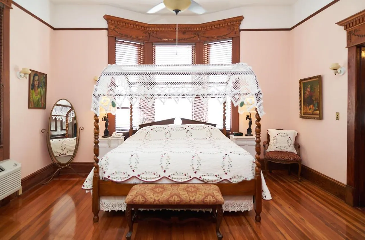 B&B Amsterdam's Curry Mansion 키웨스트