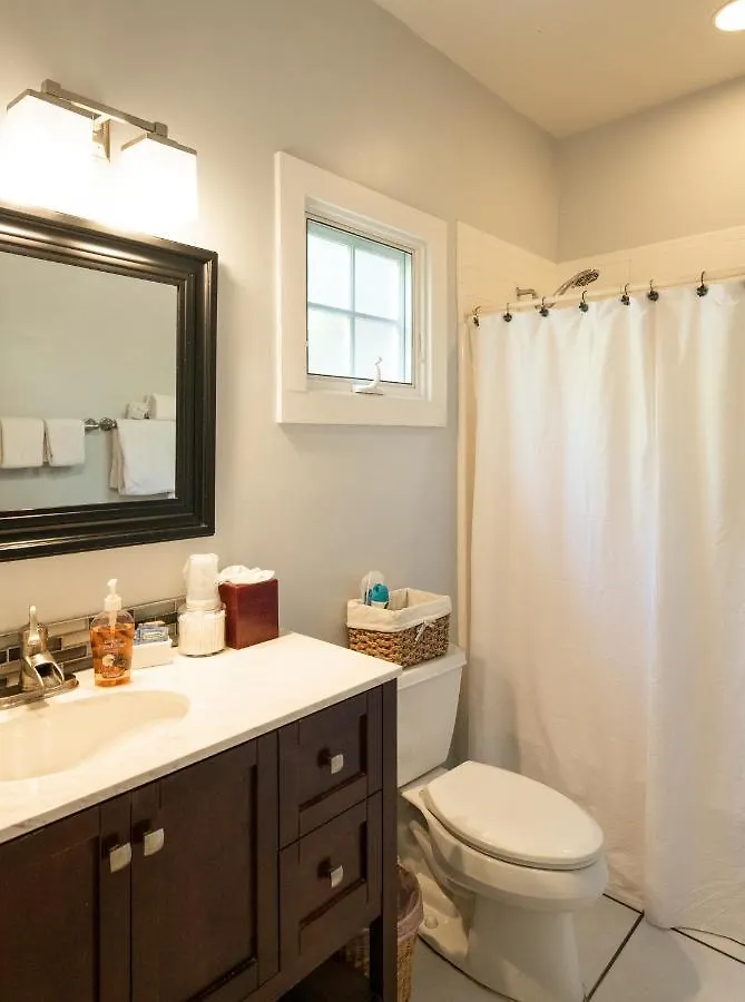 Knowles House - Adult Only 3*
