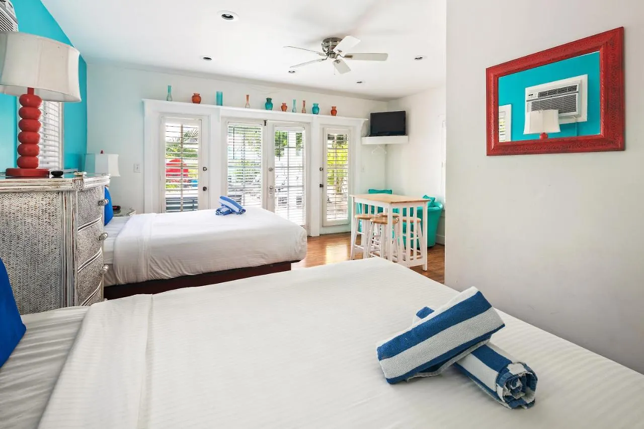 Wicker Locanda Key West