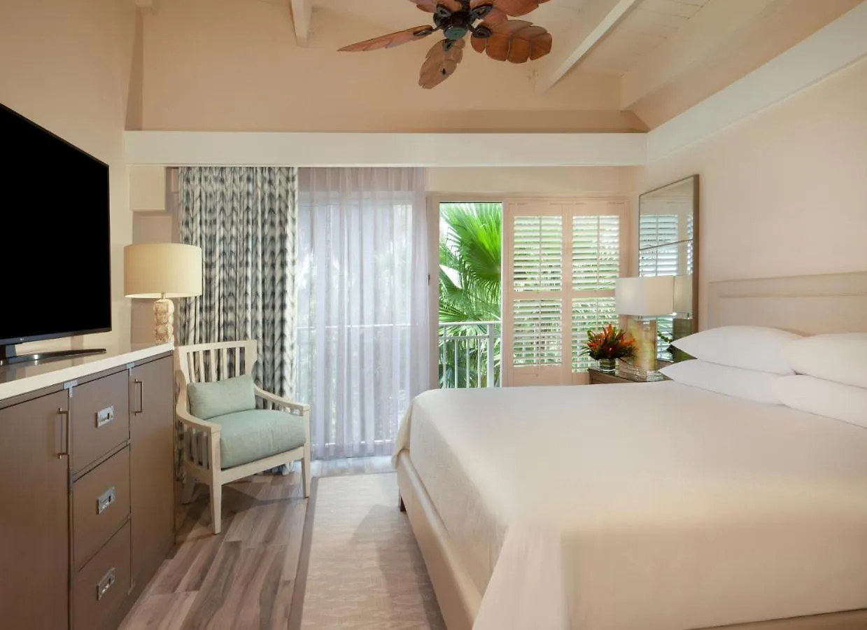 Resort Pier House &