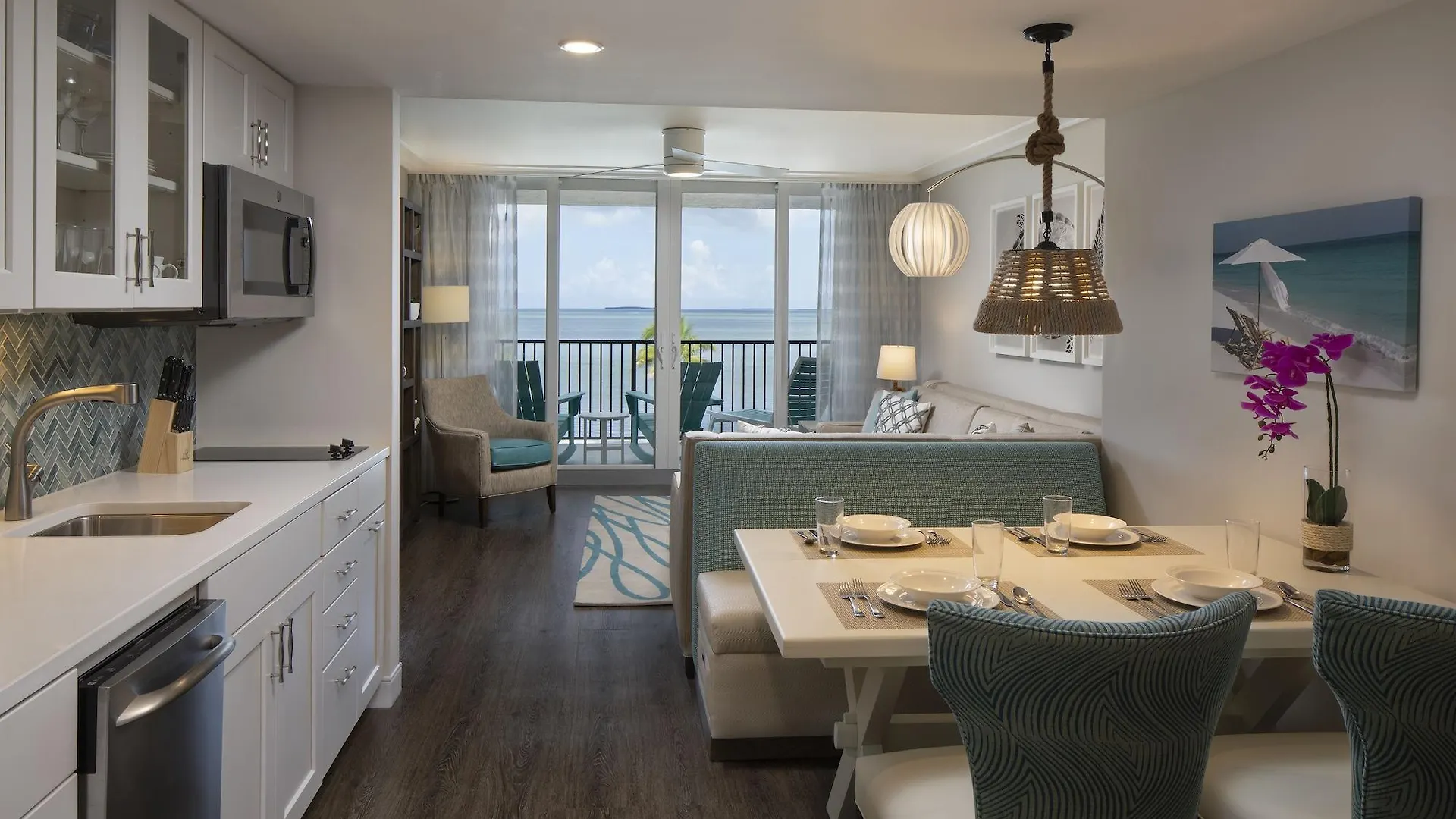 The Laureate Hotel 3*