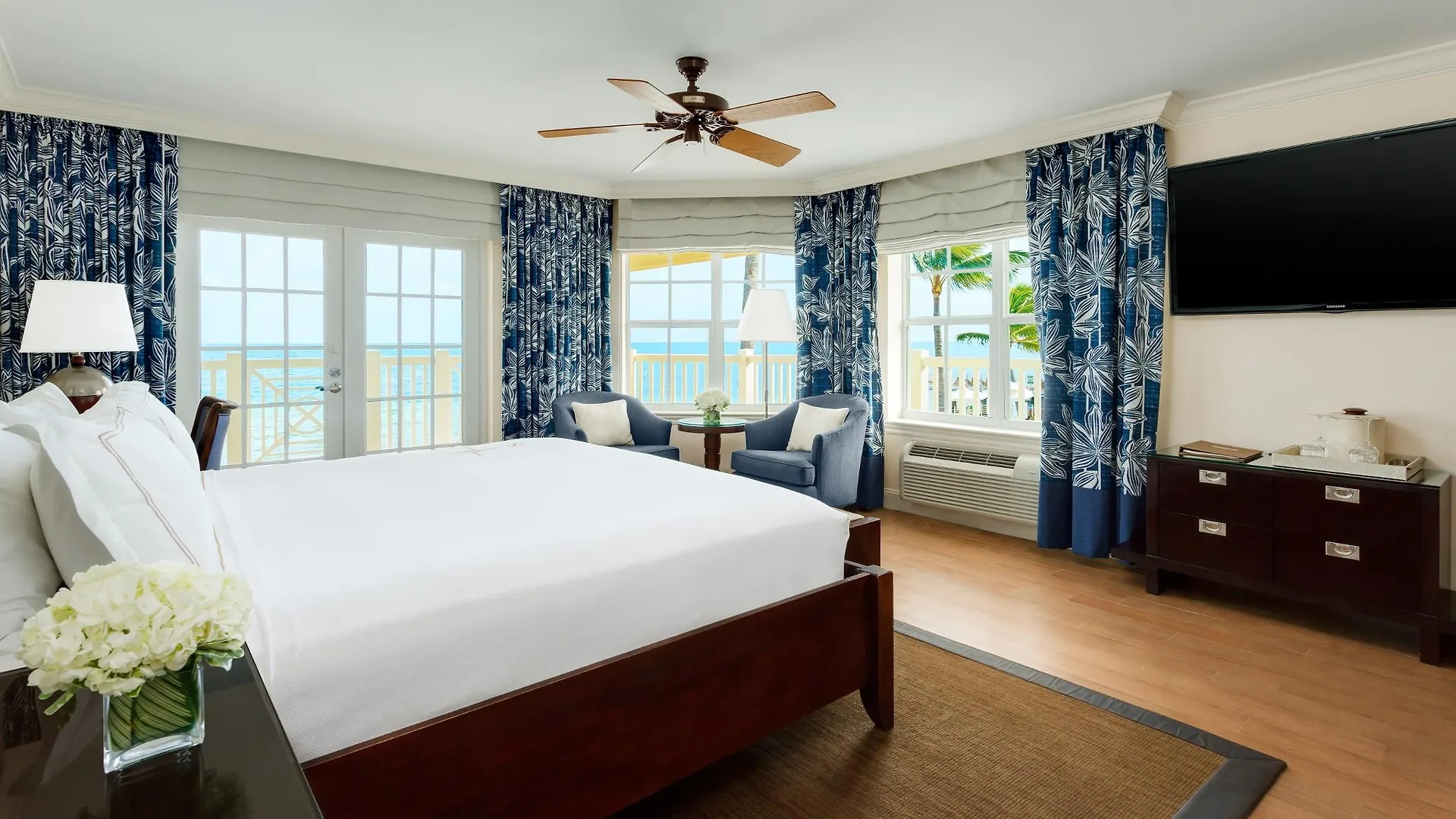 Southernmost Hotel 3*