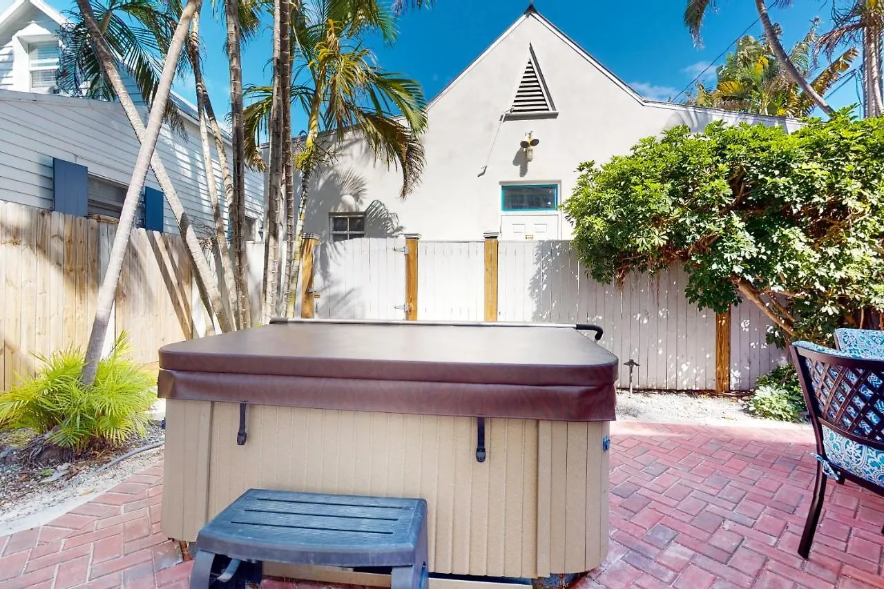 Southernmost Retreat Апартаменты *
