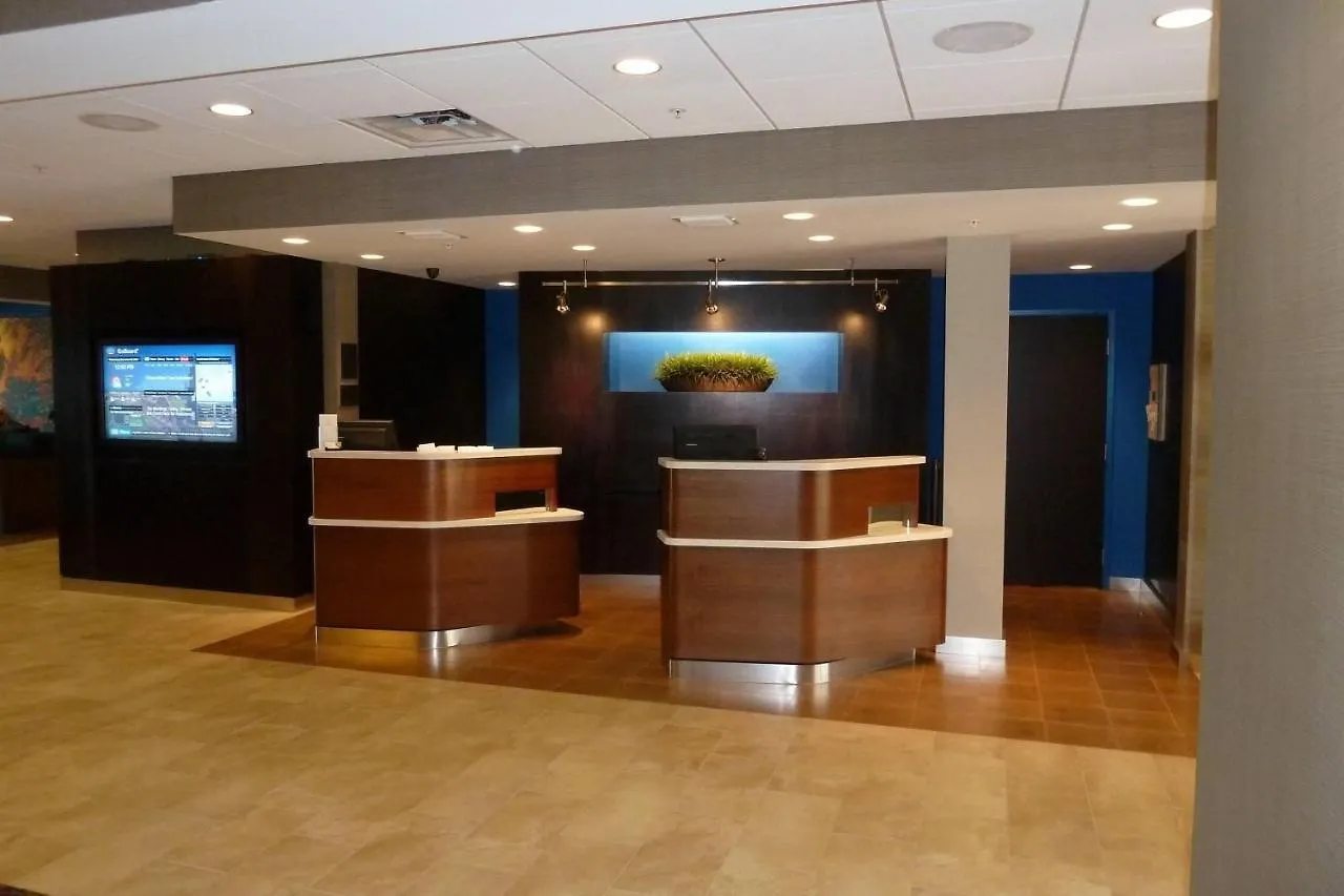 Courtyard By Marriott Waterfront Cayo Hueso