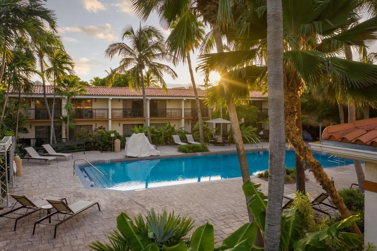 Courtyard By Marriott Waterfront 3*