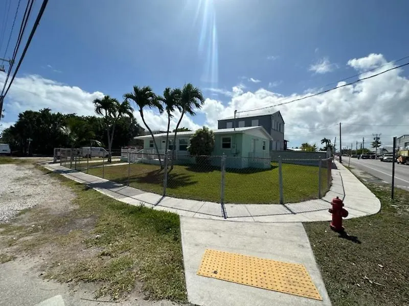 The Guava Duff - Beautiful Kw With Space To Chill & Lots Of Free Parking!! * Cayo Hueso