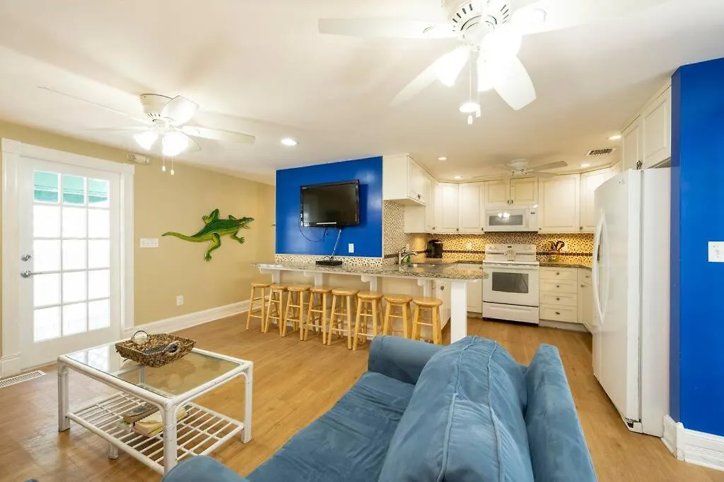 بيت للعطل Bachelorparty Hq For 16-feet To Duval-pool-hot Tub كي وست