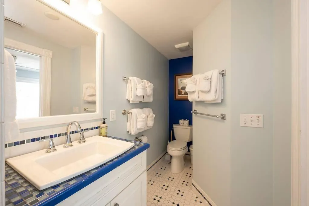 Bachelorparty Hq For 16-feet To Duval-pool-hot Tub بيت للعطل