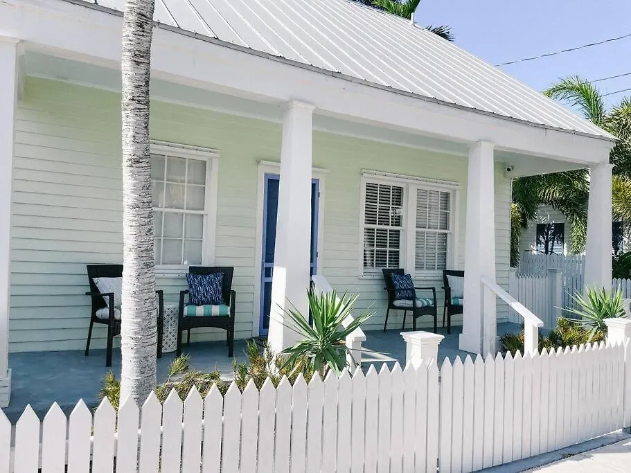 Vakantiehuis Old Town A Short Walk To Duval Couples Oasis *