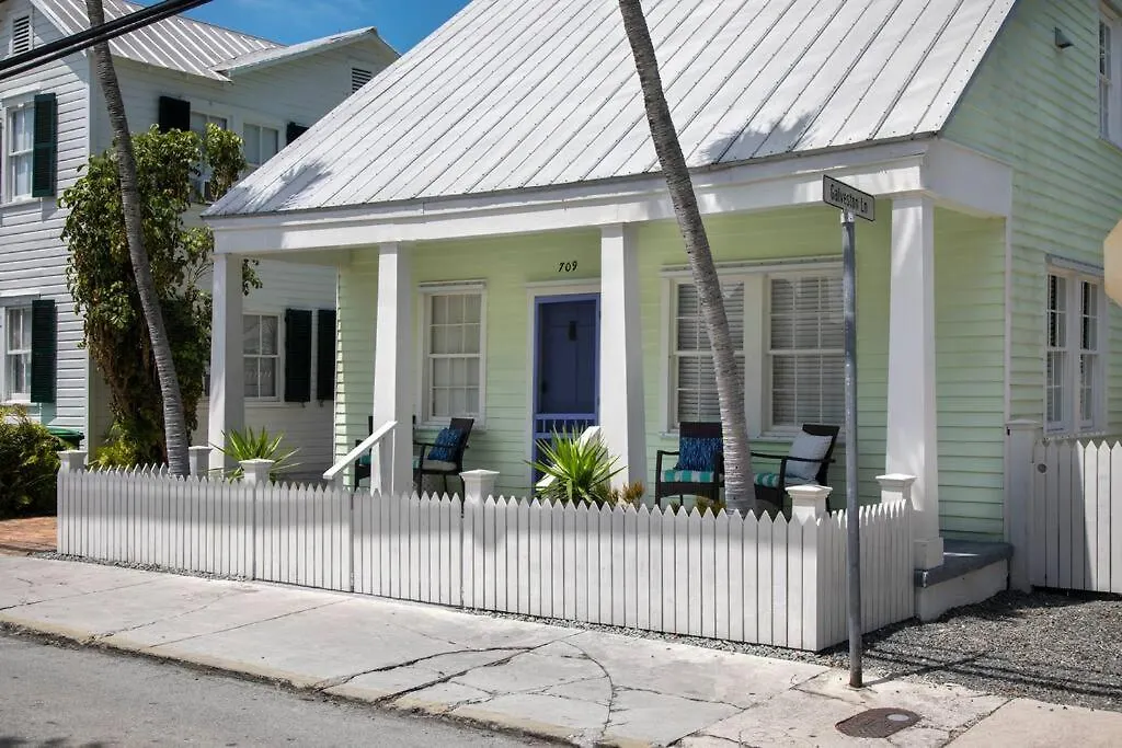 Vakantiehuis Old Town A Short Walk To Duval Couples Oasis *