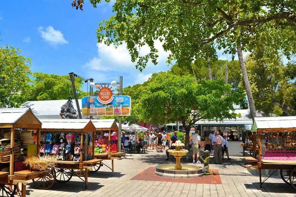 Old Town A Short Walk To Duval Couples Oasis Vakantiehuis *