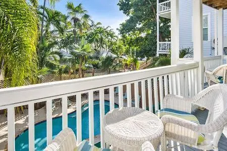 The Curry House - Entire Complex * Key West