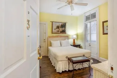 The Curry House - Entire Complex Holiday home Key West