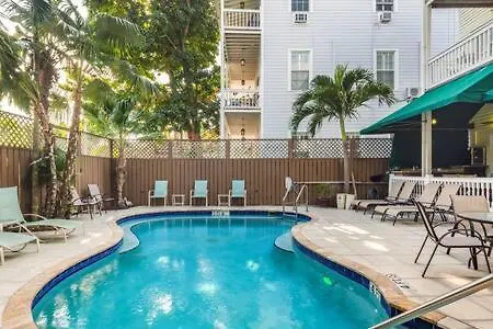 Curry House - Pool, King Bed & Balcony! 7 Inn