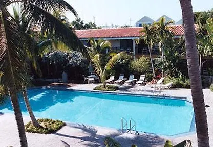 Hotel Courtyard By Marriott Waterfront Cayo Hueso