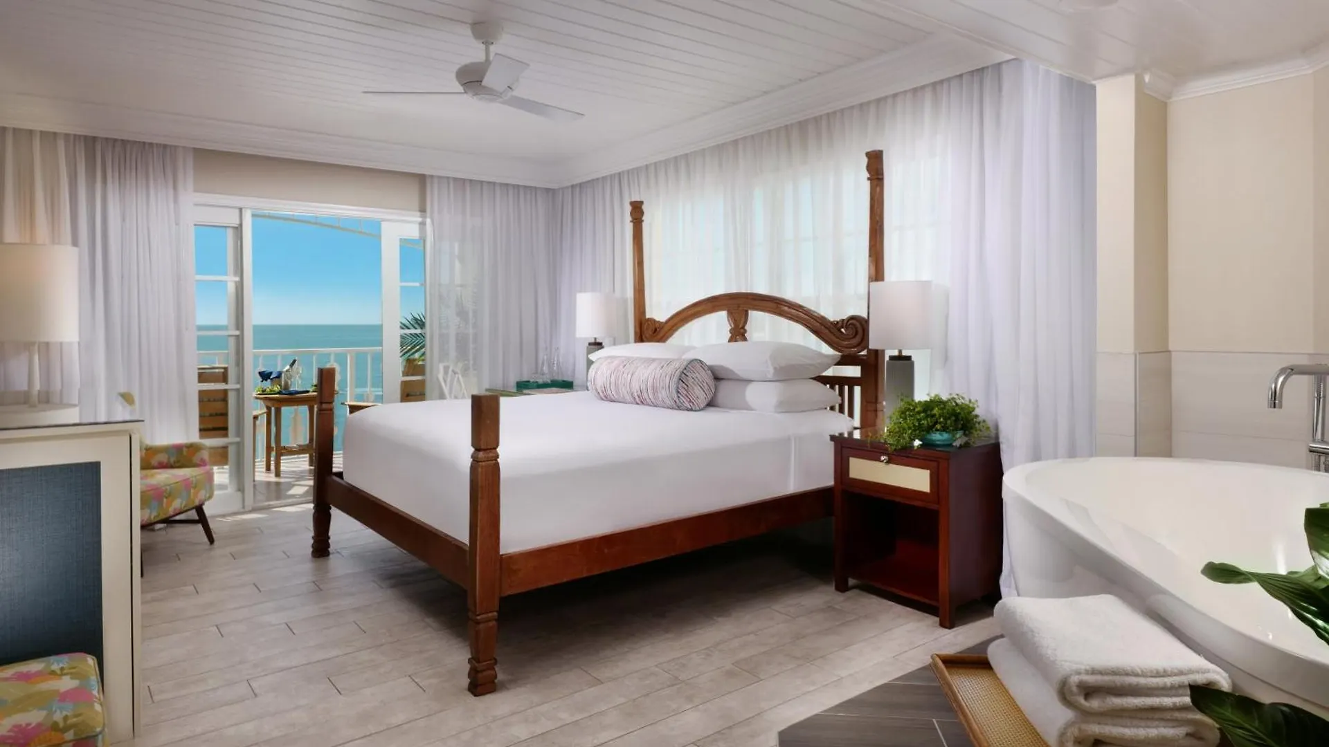 Ocean Key & Spa, A Noble House Resort 4*