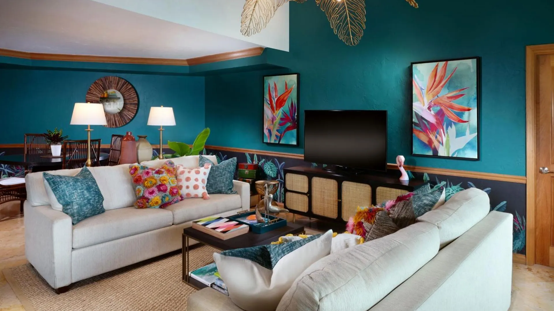 Resort Ocean Key & Spa, A Noble House