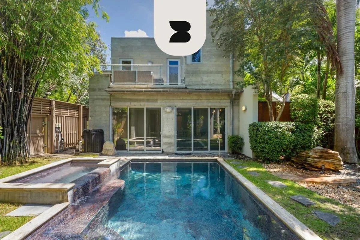 度假居 Contra House -luxury With Pool 基韋斯特