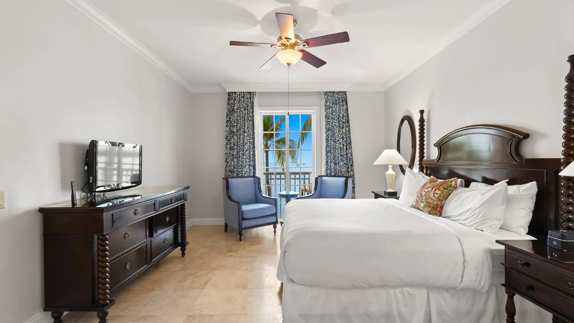 Beachside & Residences Cayo Hueso