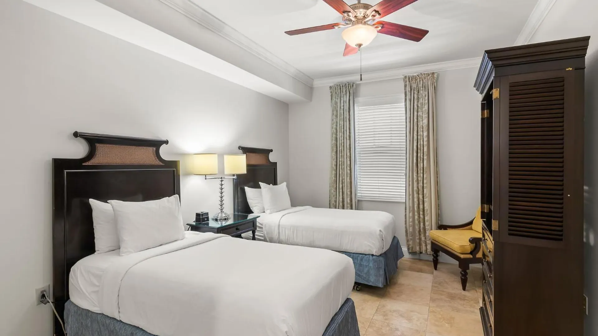 Beachside & Residences Resort Cayo Hueso