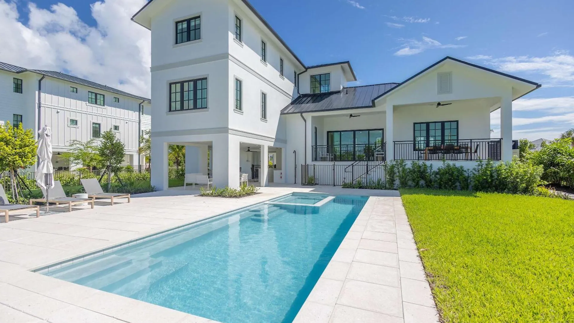 度假居 Brand New Catchlight House With Private Pool