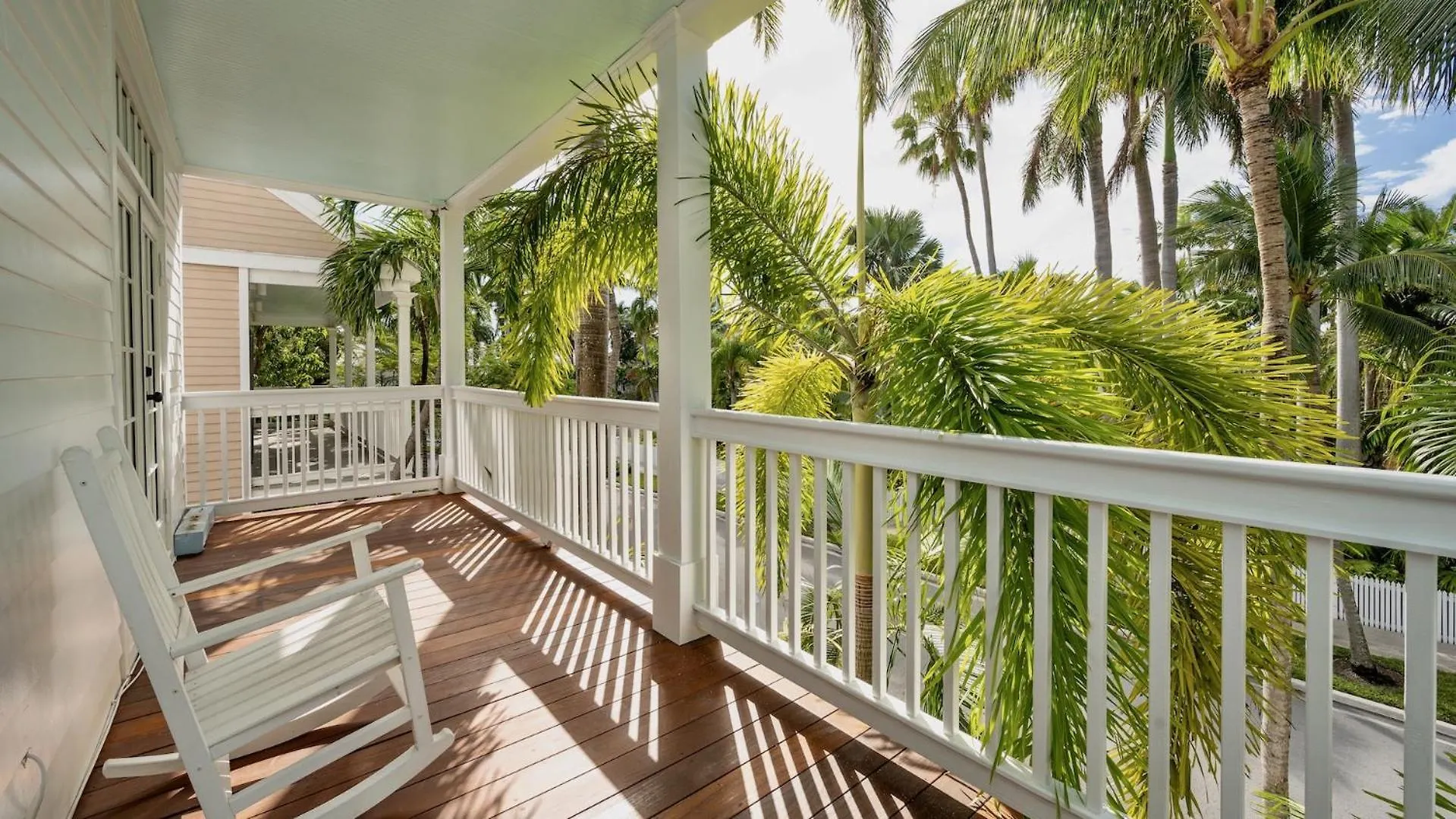 Conch Casa Grande By Last Key Realty * Key West