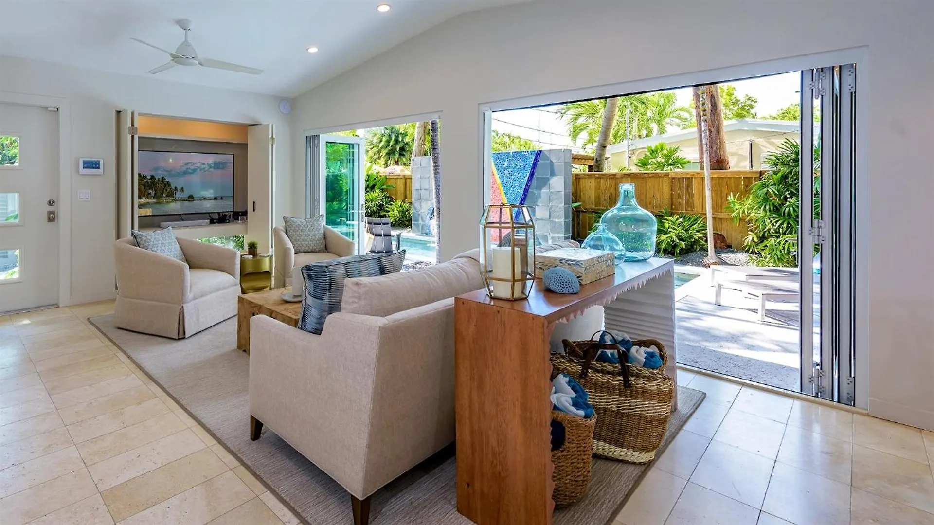 Midtown Mosaic By Last Key Realty
