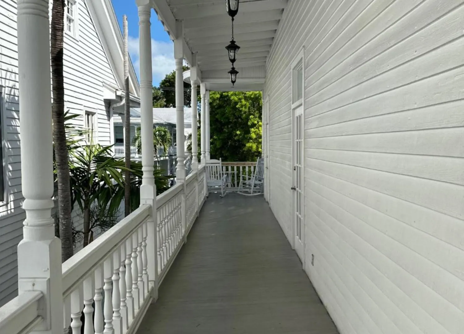 Kro Douglas House