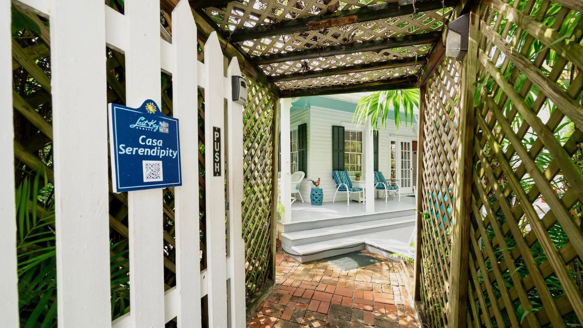 Casa Serendipity By Last Key Realty Holiday home