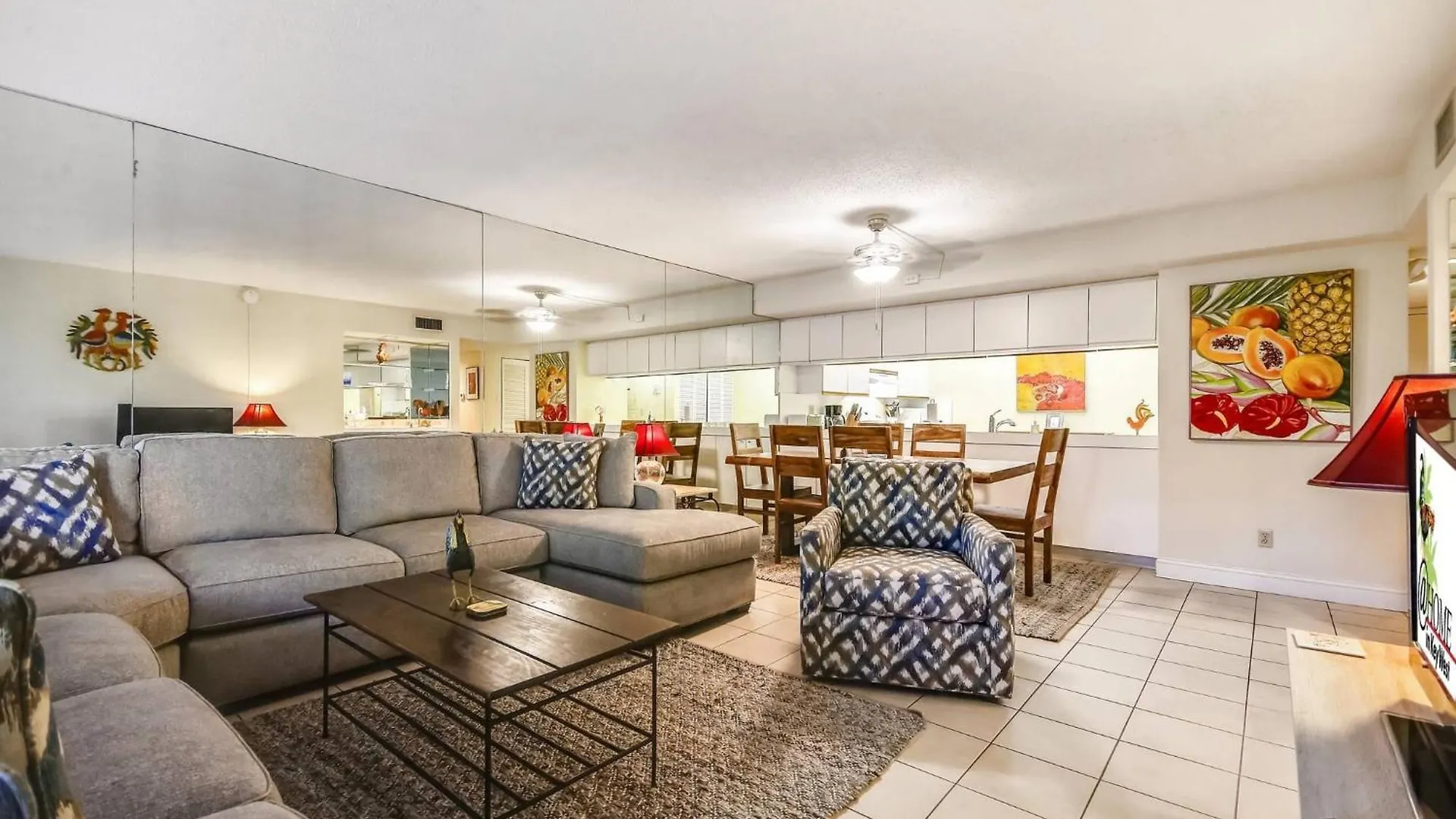 Papaya Place By Avantstay Great Location W Balcony Outdoor Dining Shared Pool Hot Tub Cayo Hueso