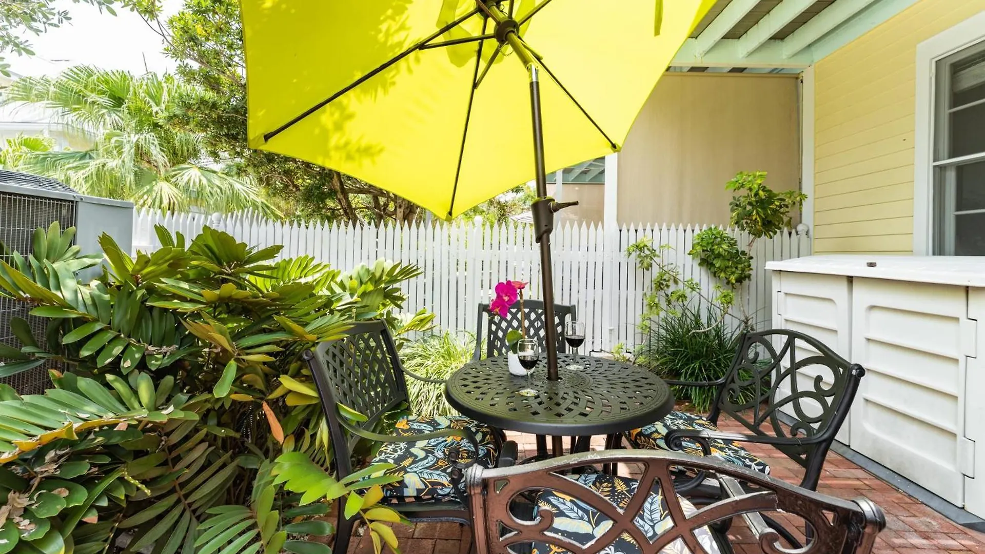 Holiday home Conch Adventure By Avantstay Great Location W Patio Outdoor Dining And Shared Pool Week Long