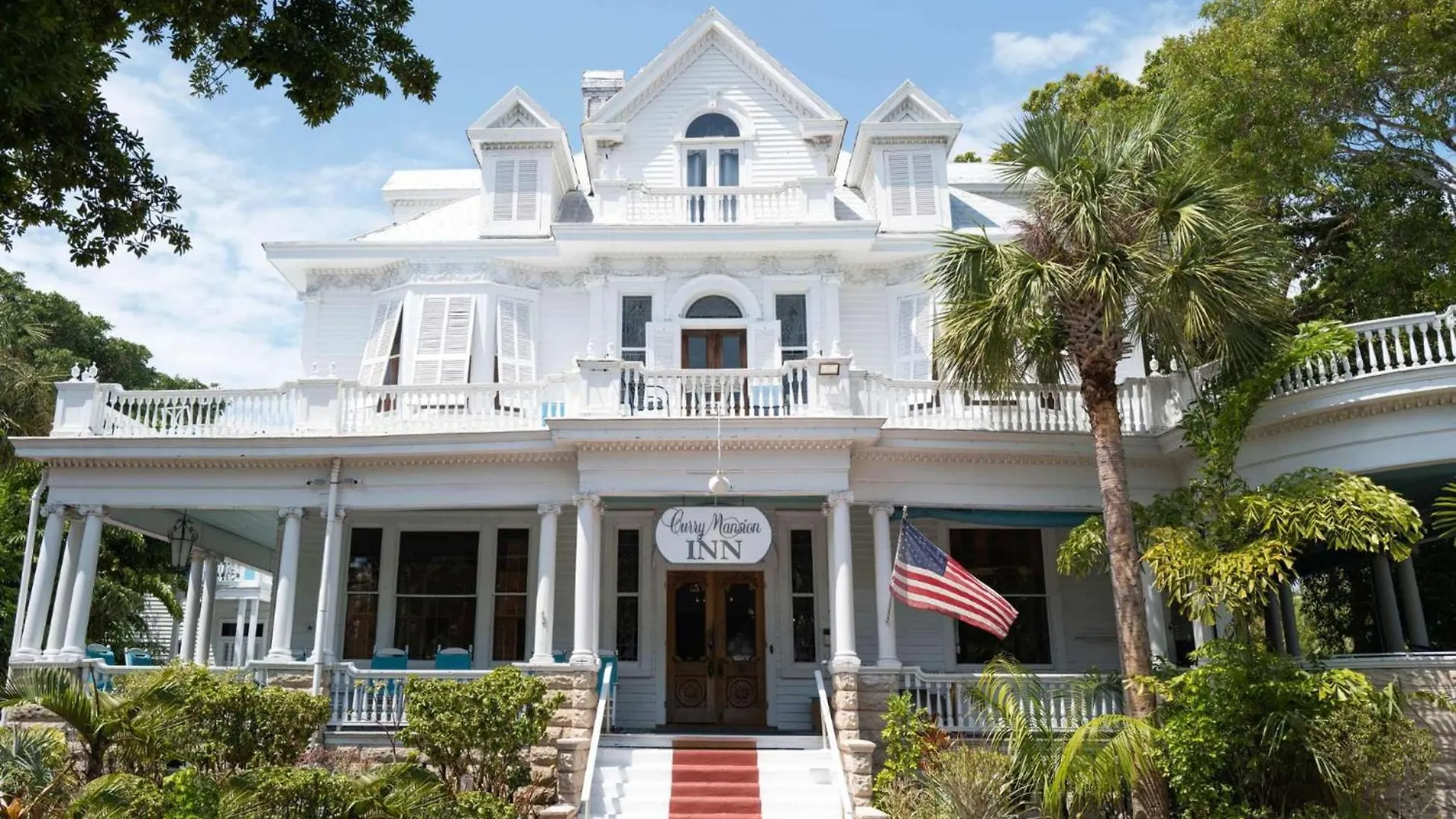 Classic King With Balcony At Curry Mansion *
