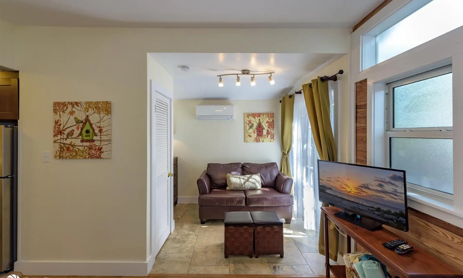 Mango Hideaway Eyebrow House Apartmán Key West