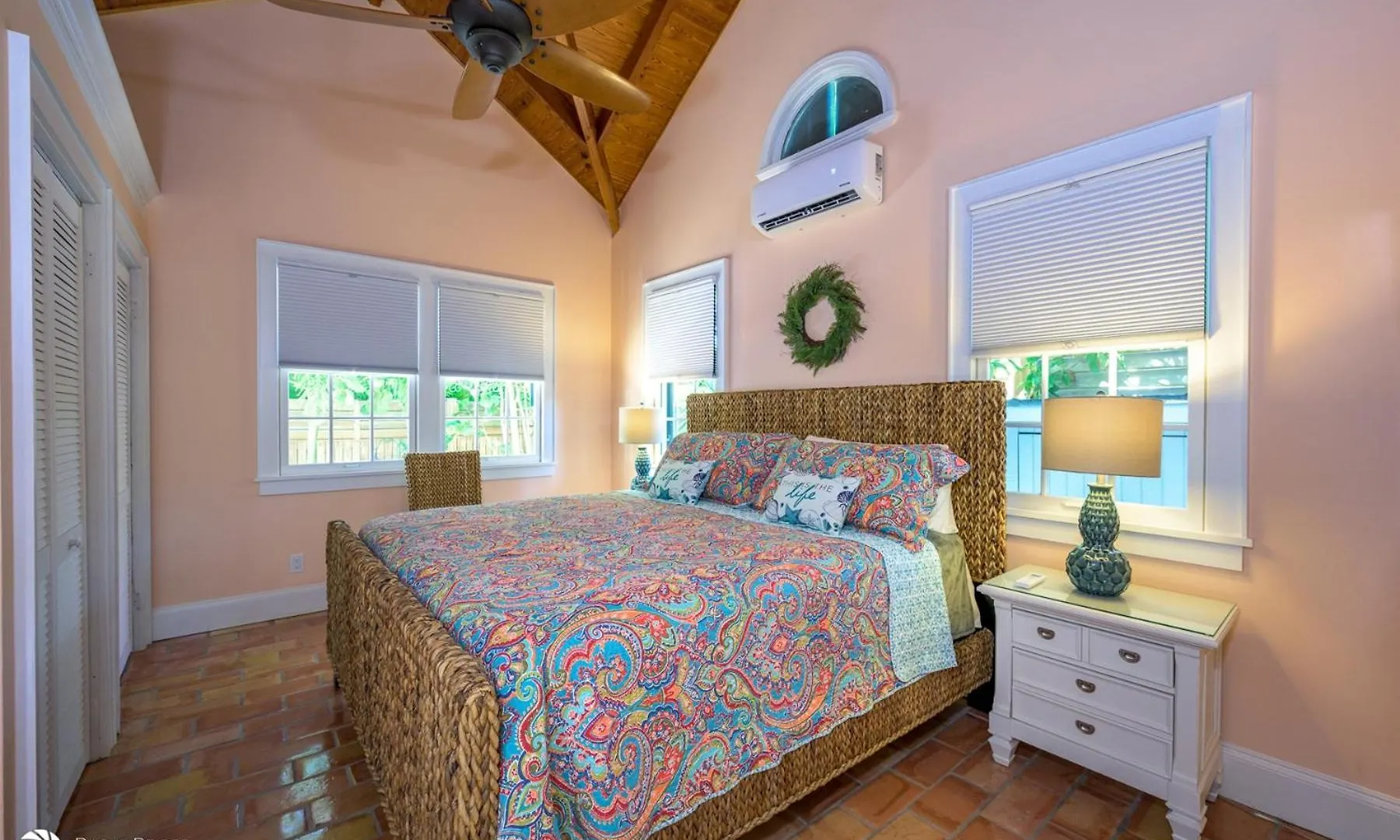 Casa Blanca Tatil Evi