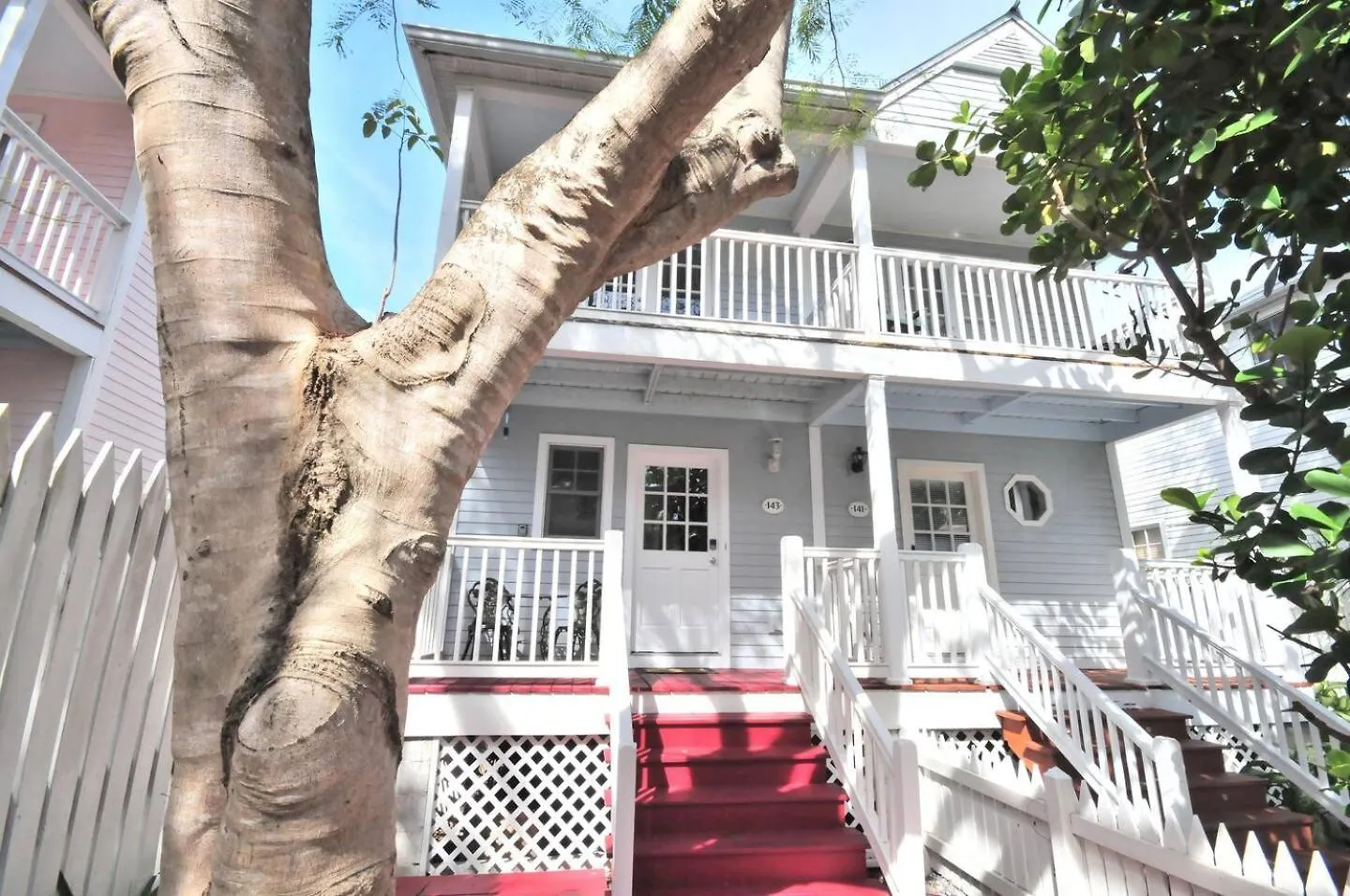 Joan's Caribbean Hideaway 펜션 *