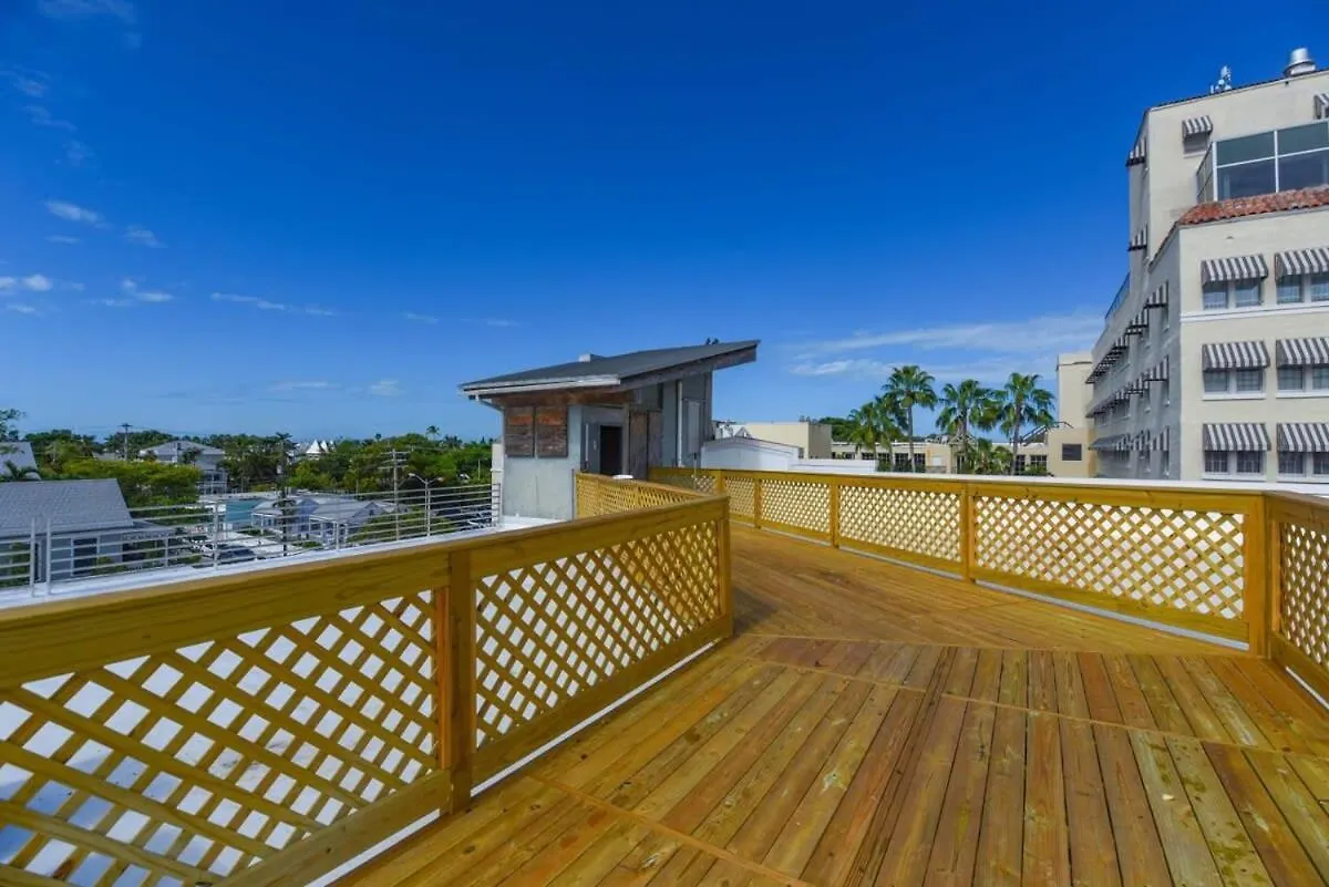 New Kamp - Rooftop Penthouse Daire Key West