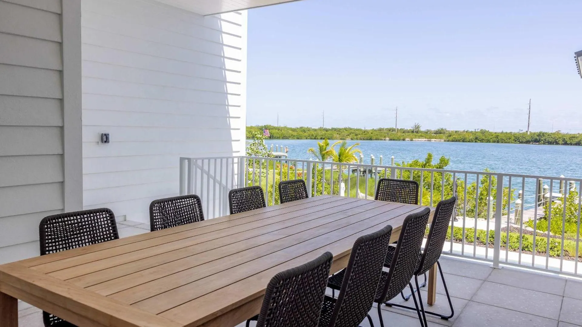 New Waterfront - Sunray House Holiday home