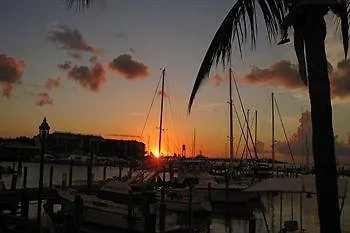 Aqualodge Llc Cayo Hueso