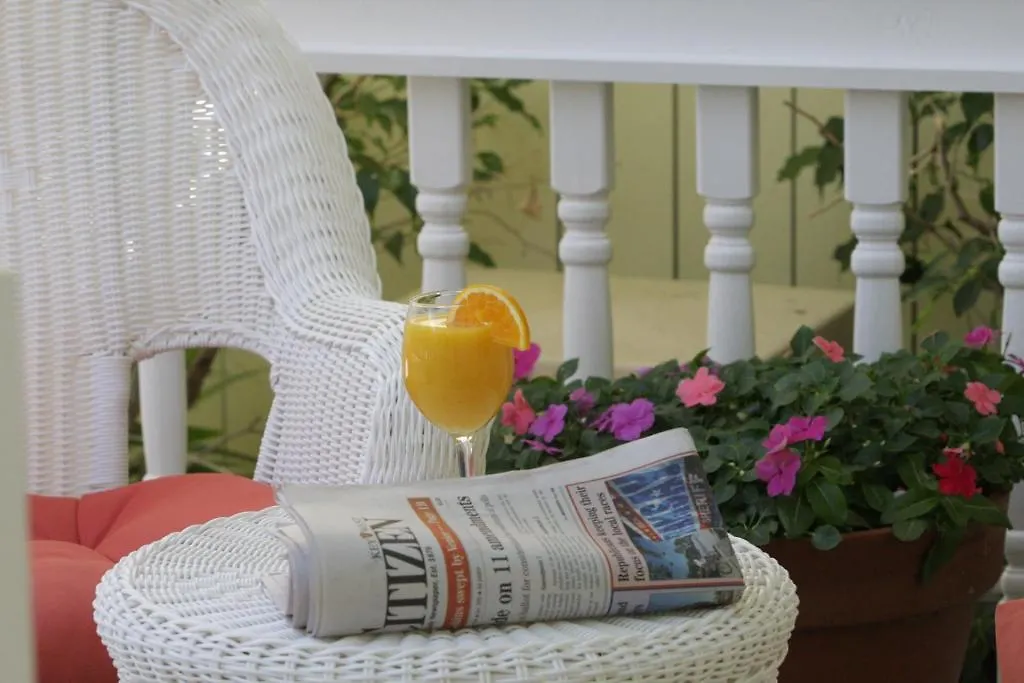 Avalon (adults Only) Bed & Breakfast 3*