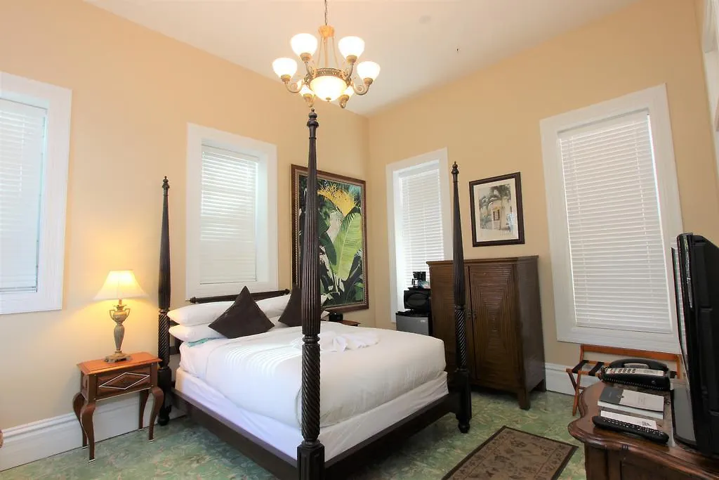 Southernmost House (adults Only) Otel