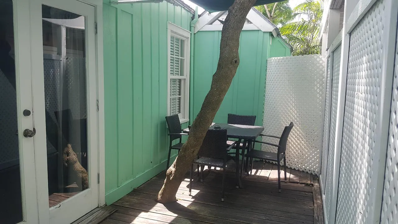 Courtney's Place Historic & Pensionat Key West