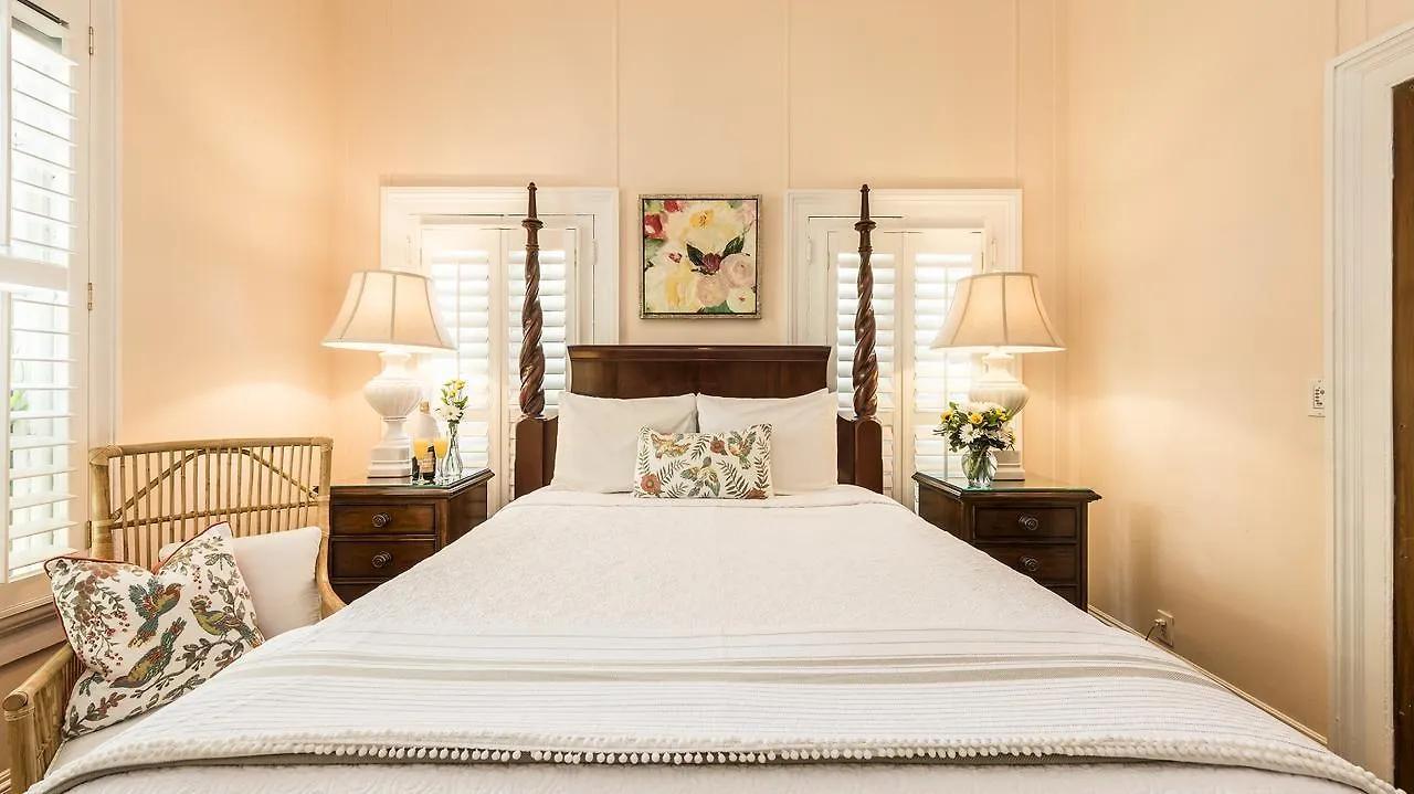 Old Town Manor Key West