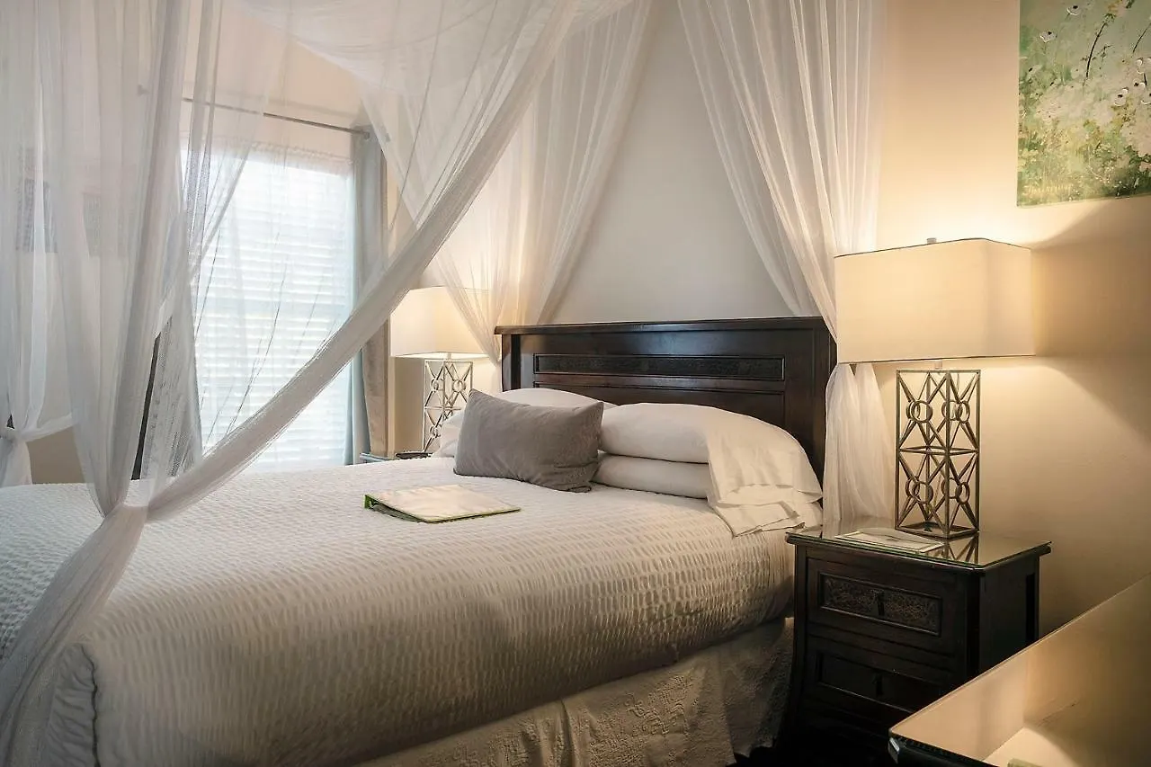 Avalon (adults Only) Bed & Breakfast 3*