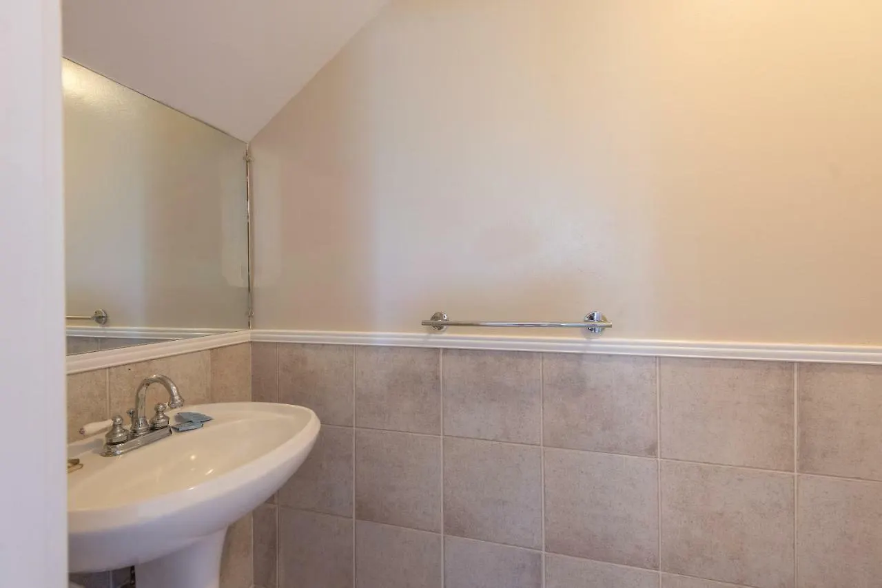Casa Bonita @ Duval Square R1