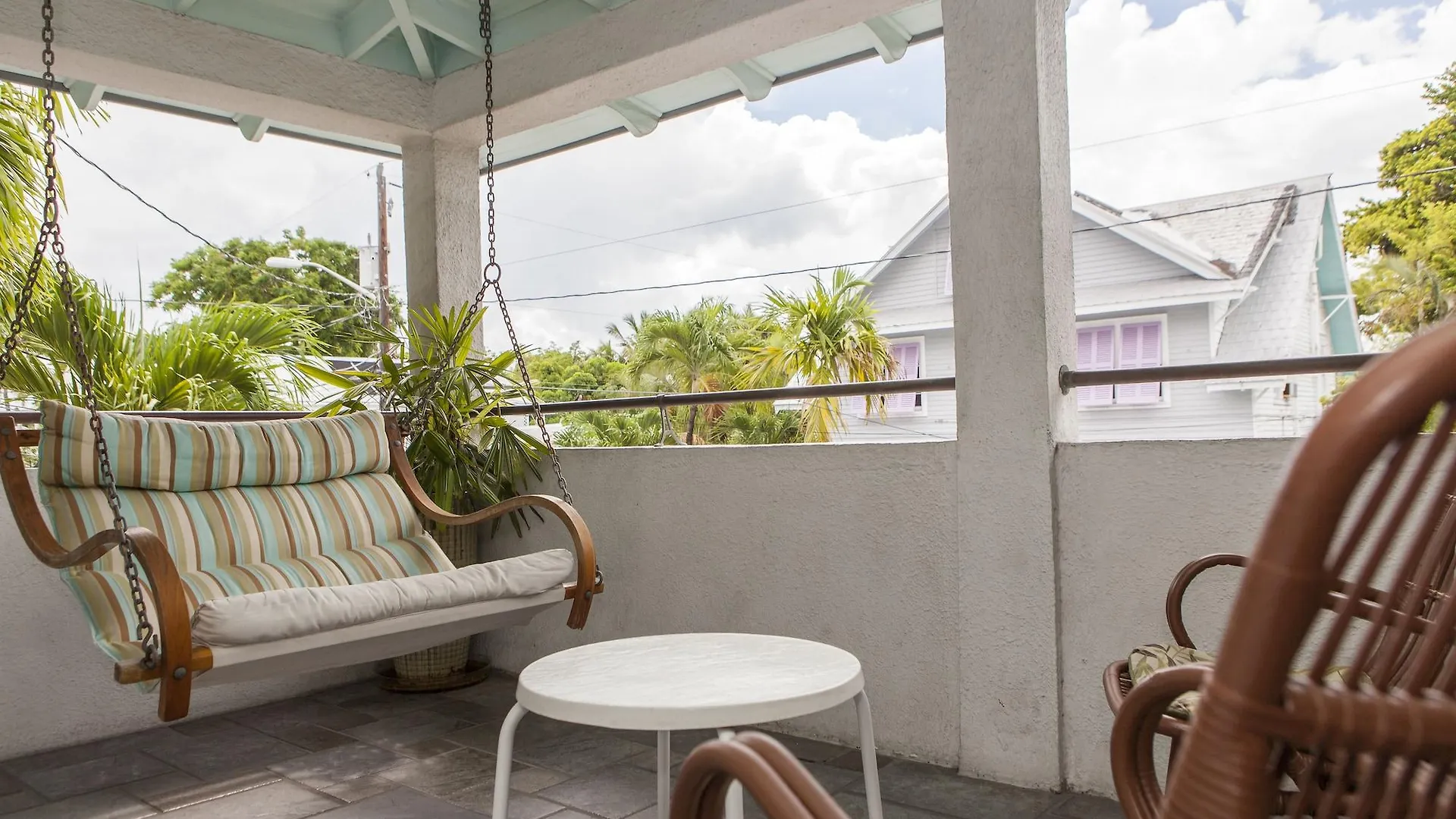 Eden House Herberg 3*