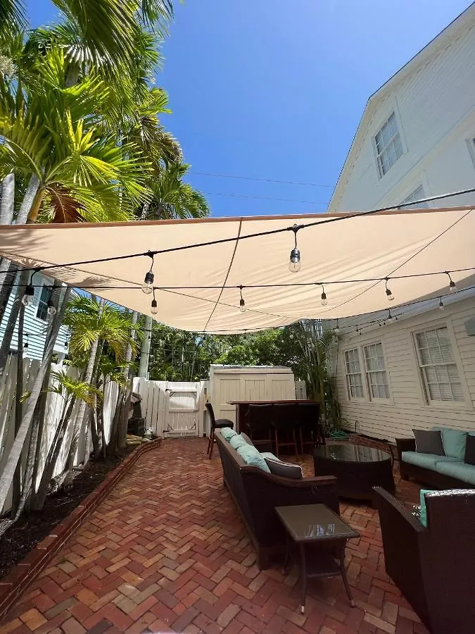 The Porch On Frances - Adults Exclusive * Cayo Hueso