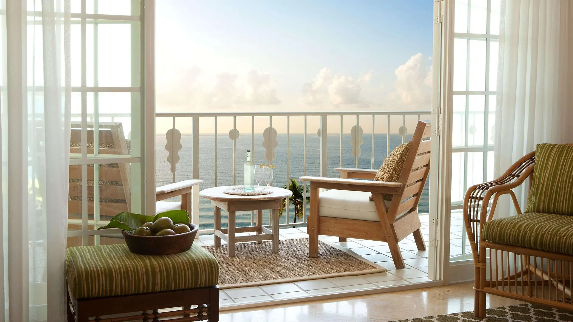 Resort Ocean Key & Spa, A Noble House Key West