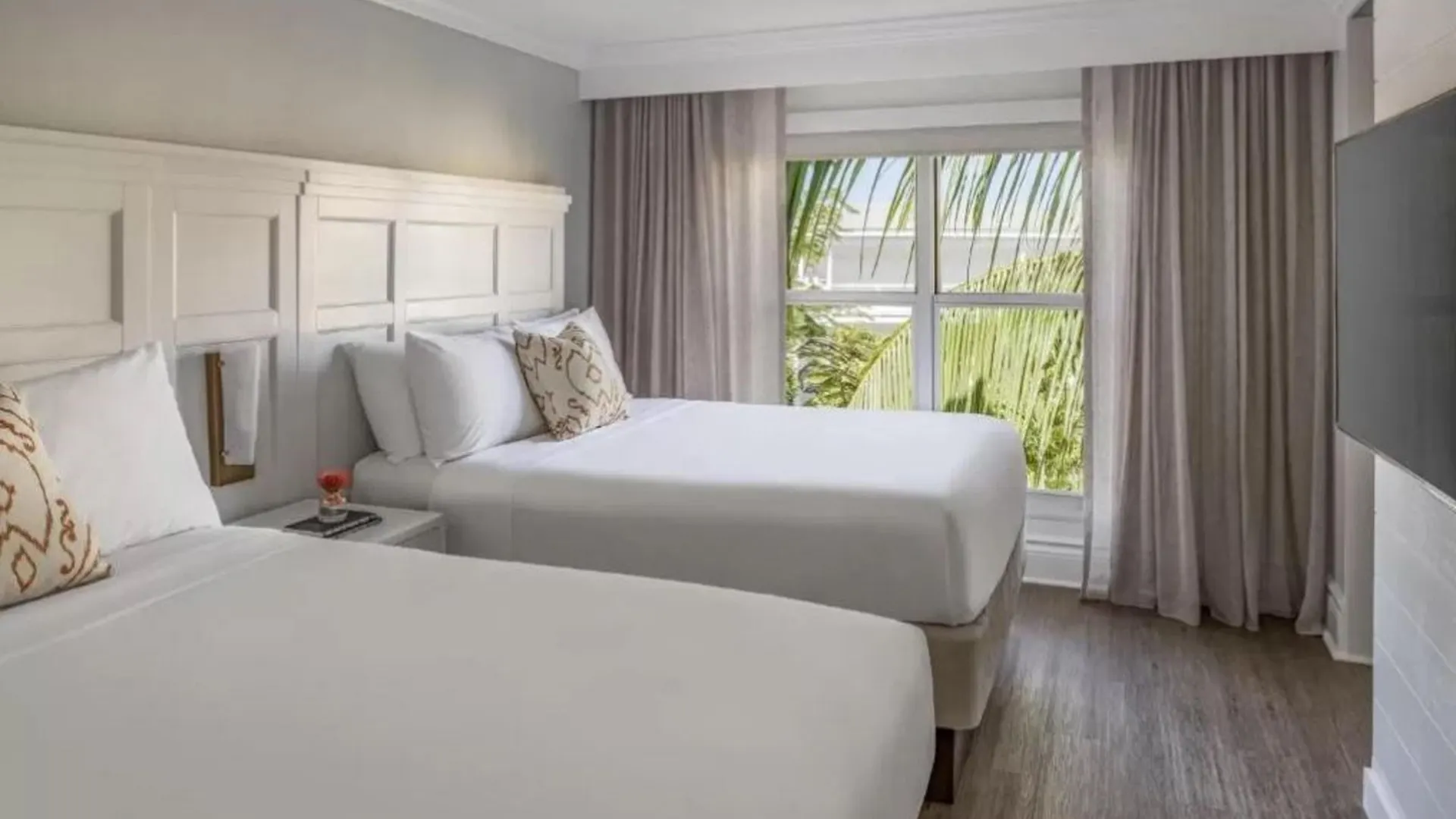 Margaritaville House Hotel