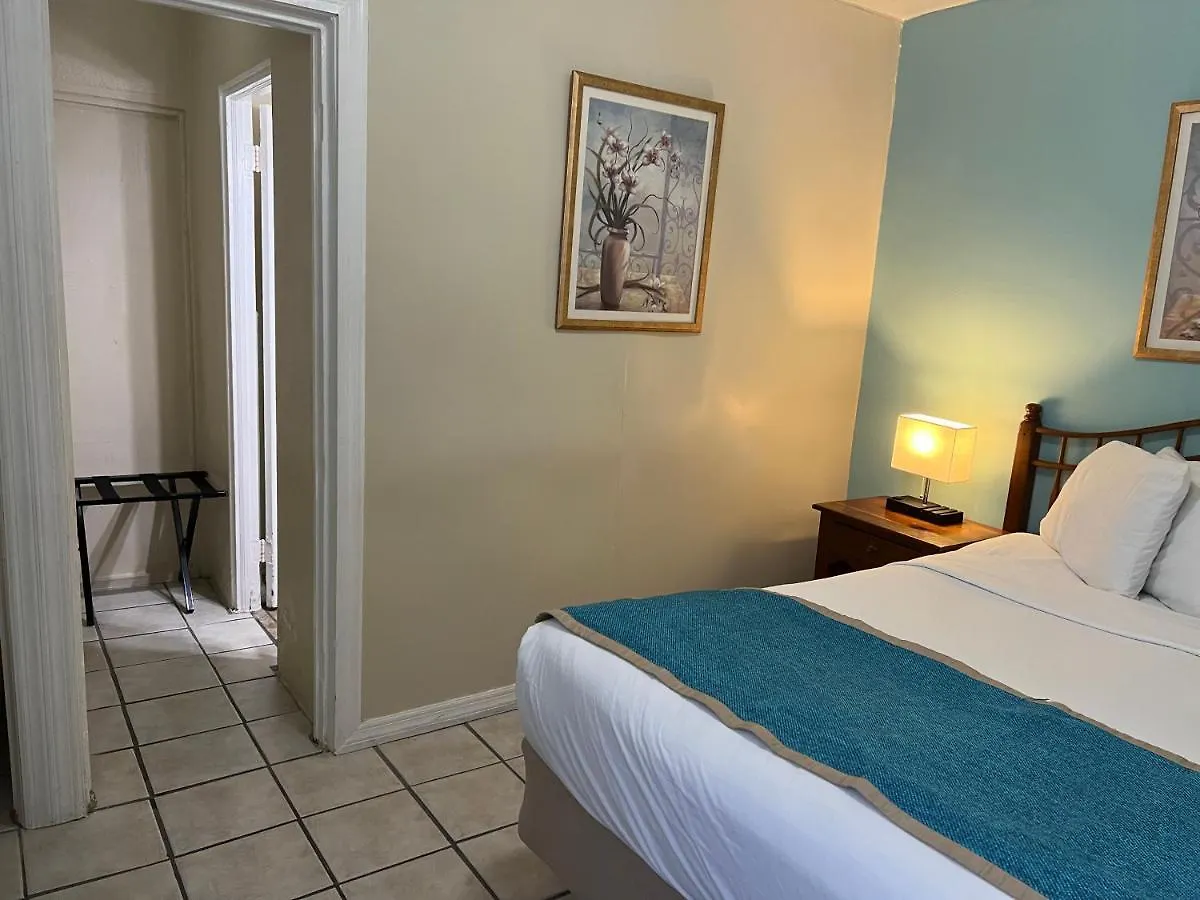 Seashell And International Hostal Cayo Hueso